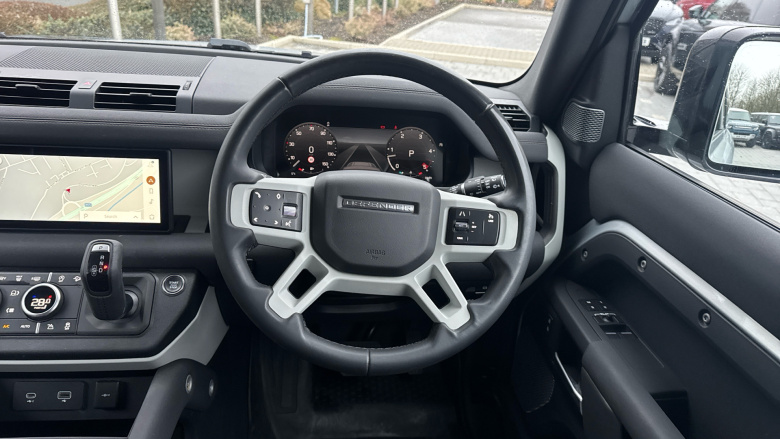 Land Rover Defender 90 Diesel 3.0 D250 Hard Top SE Auto